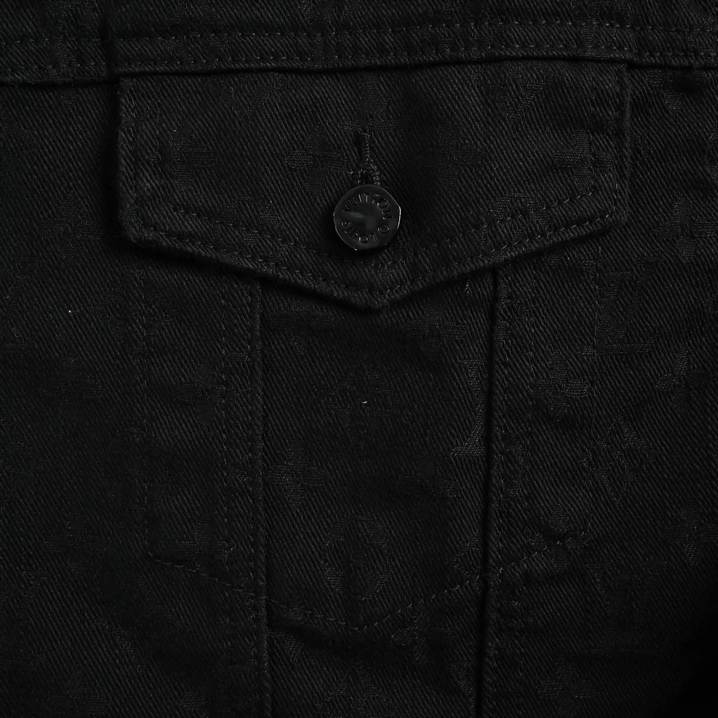 Louis Vuitton/